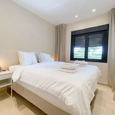 Hoyo19 2 Luxury Views Pools Parking Paddle Golf