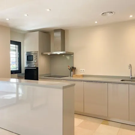 Hoyo19 2 Luxury Views Pools Parking Paddle Golf